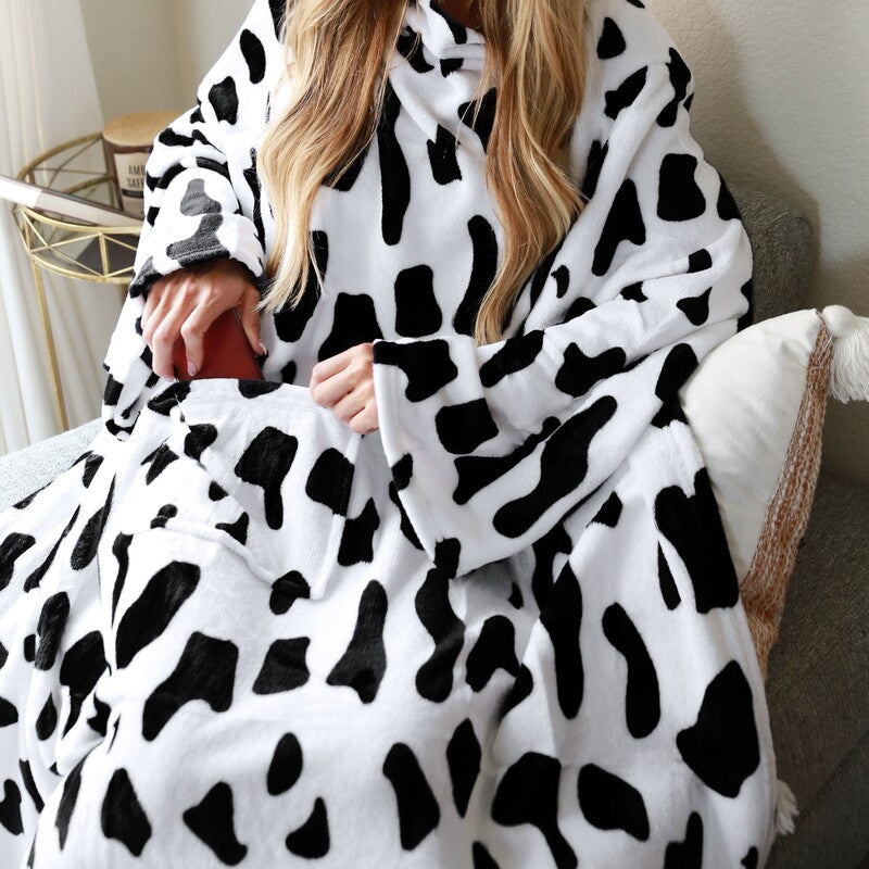 Fleece Wearable Blanket with Animal Patterns