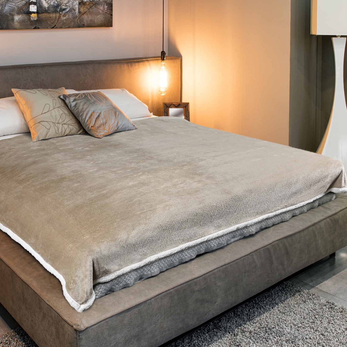 Queen Size Sherpa Throw Blanket back view