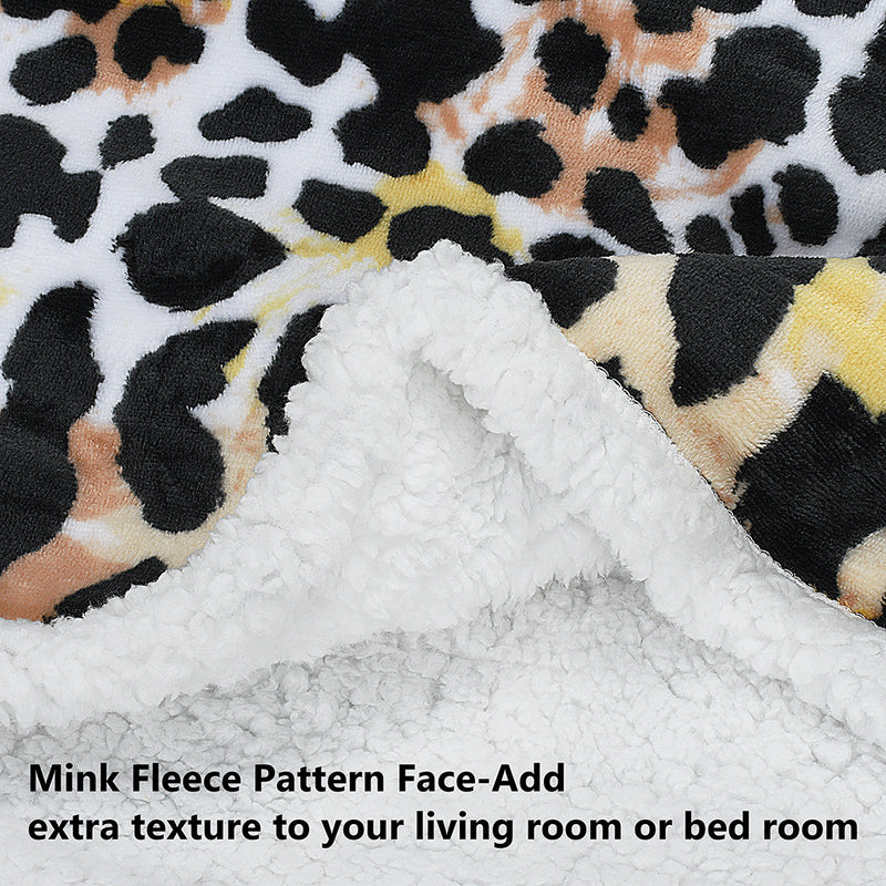 Animal Pattern Sherpa Throw Blanket product image 6