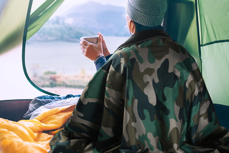 Outdoors Waterproof Throw Blanket for Camping, 60”x 80” detail view