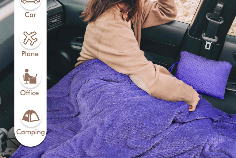 Tirrinia Honeycomb Fleece Travel Blanket with Foot Pockets