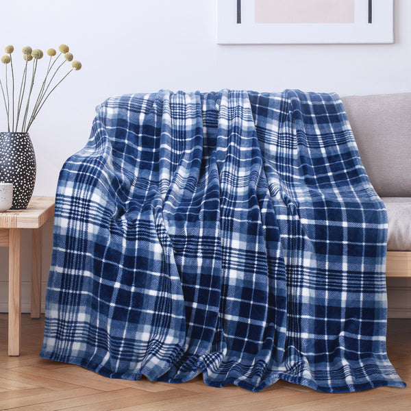 Buffalo Plaid Throw Blanket for Summer