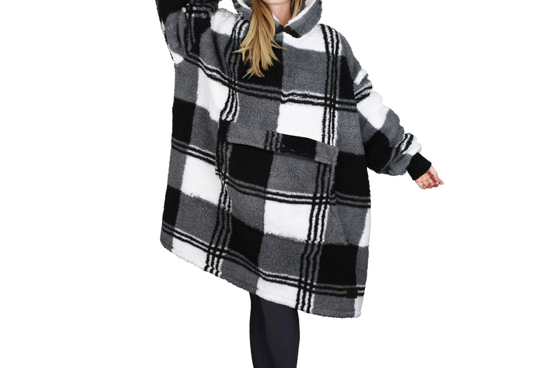 Plaid Oversized Single Layer Hoodie Blanket