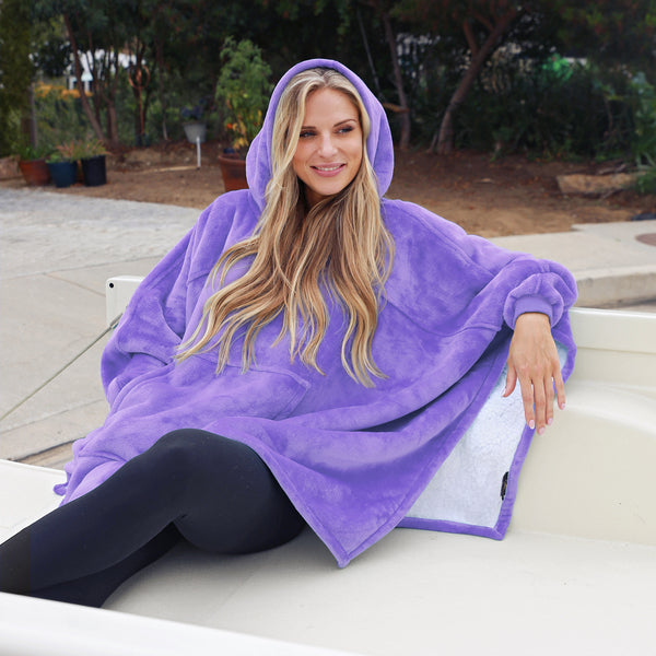Sherpa Batwing Sleeve Blanket Sweatshirt product image 18